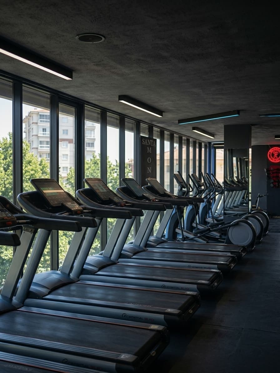 Santa Monica Gym kardiyo bölgesi